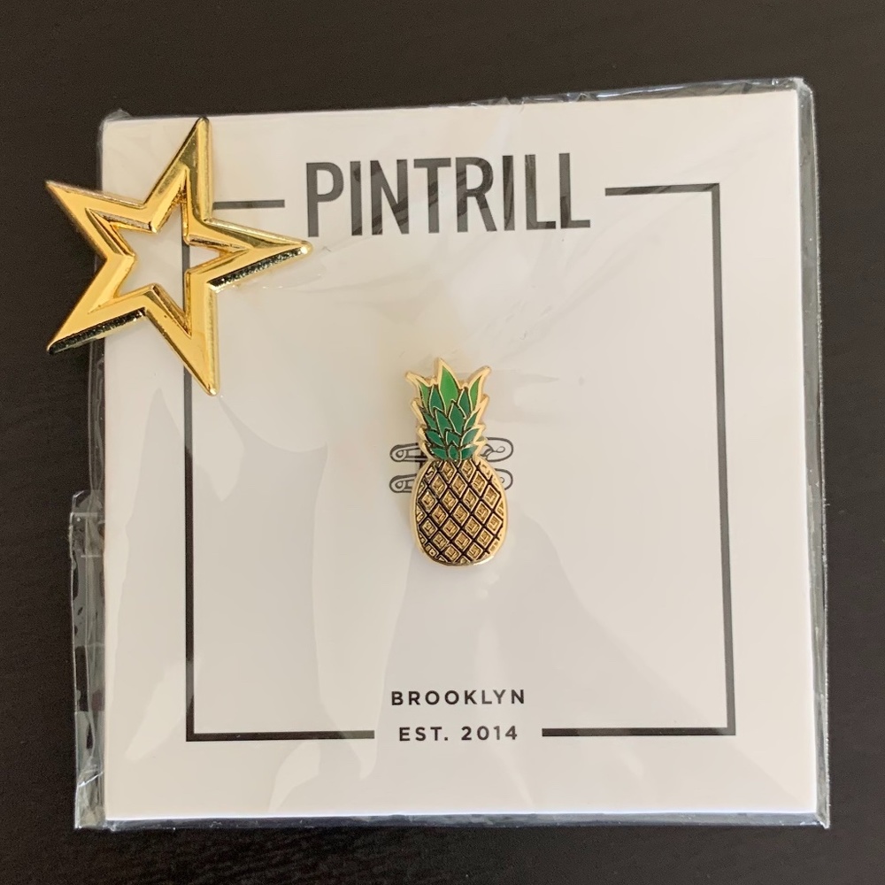 Pintrill Pineapple Pin with BONUS Star Pin